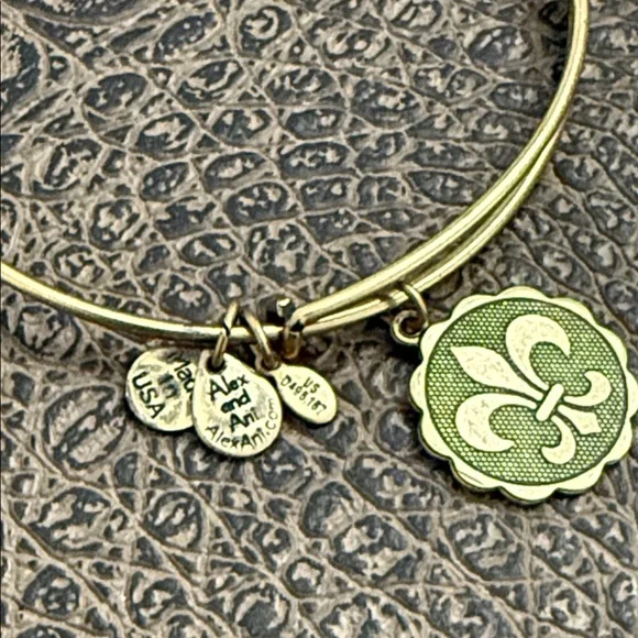 Alex & Ani gold tone Fleur-de-Lis charm bangle bracelet - Picture 3 of 6